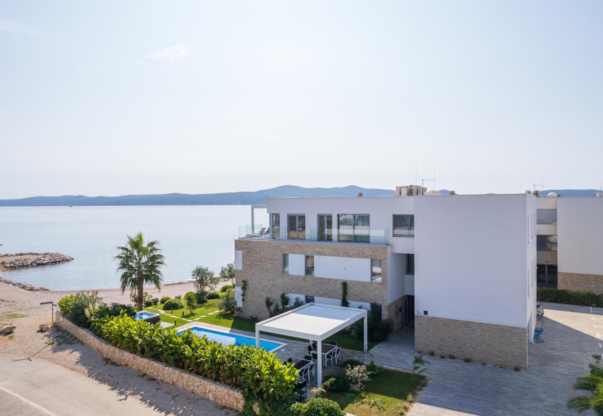 Suncana Villa Sukosan Exterior photo